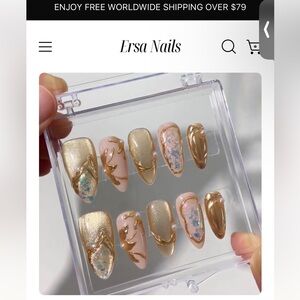 *Unopened* Brand New Ersa Nails El Dorado Press On Nails Full Set